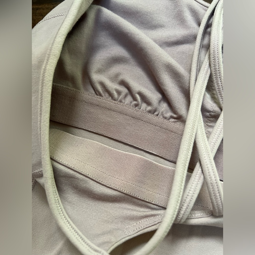 Lululemon Athletica Soft Pale Lavender Tank Top - Picture 5 of 6